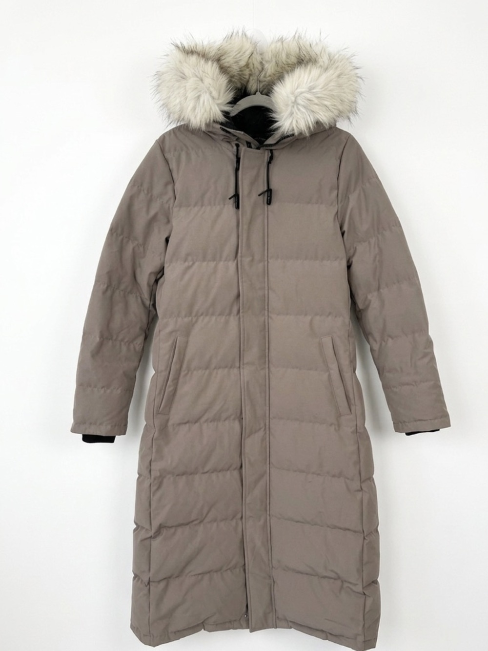 Like NEW Aritzia TNA Powder Parka Full Length Taupe Winter Chalet Puff Jacket